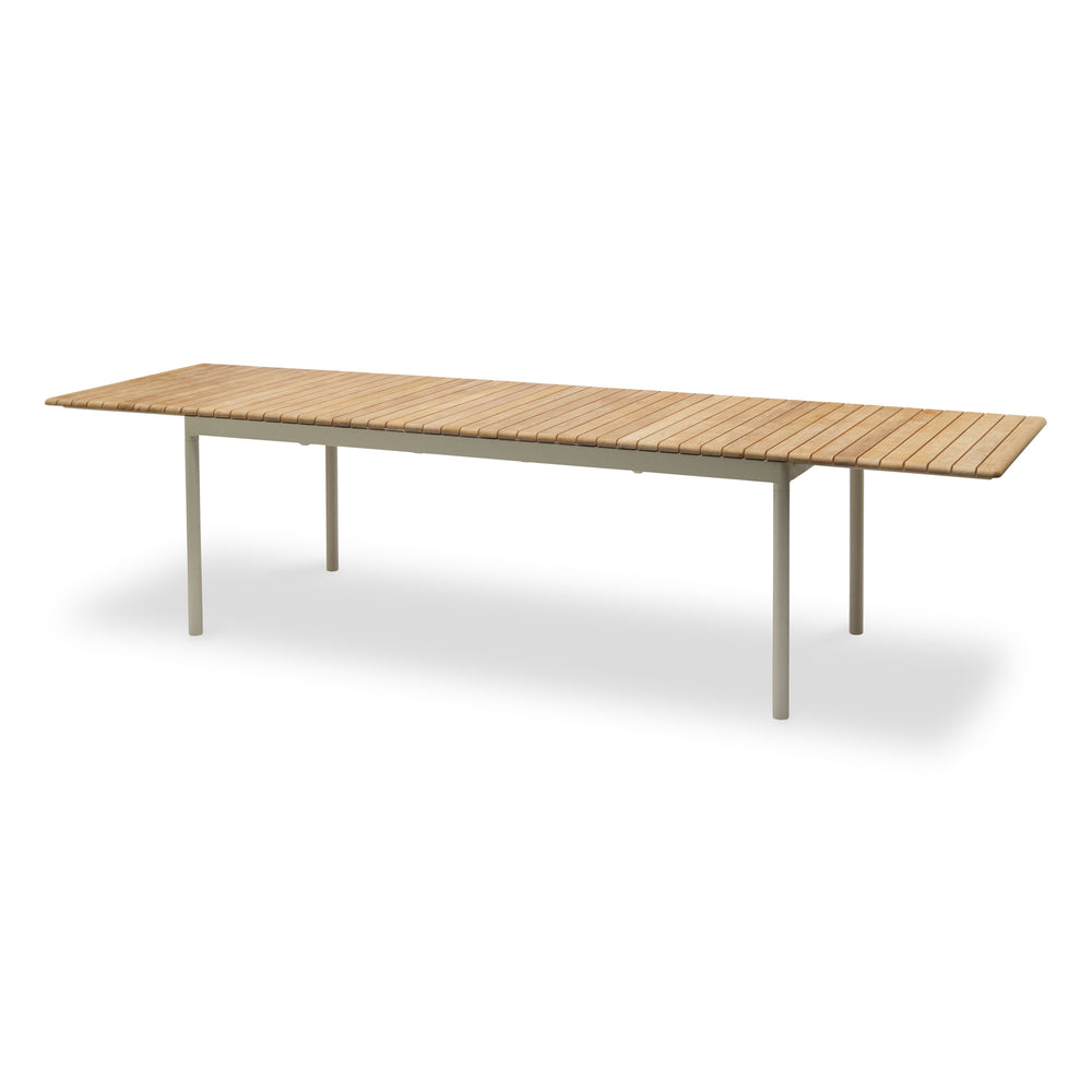 Pelagus Outdoor Dining Table