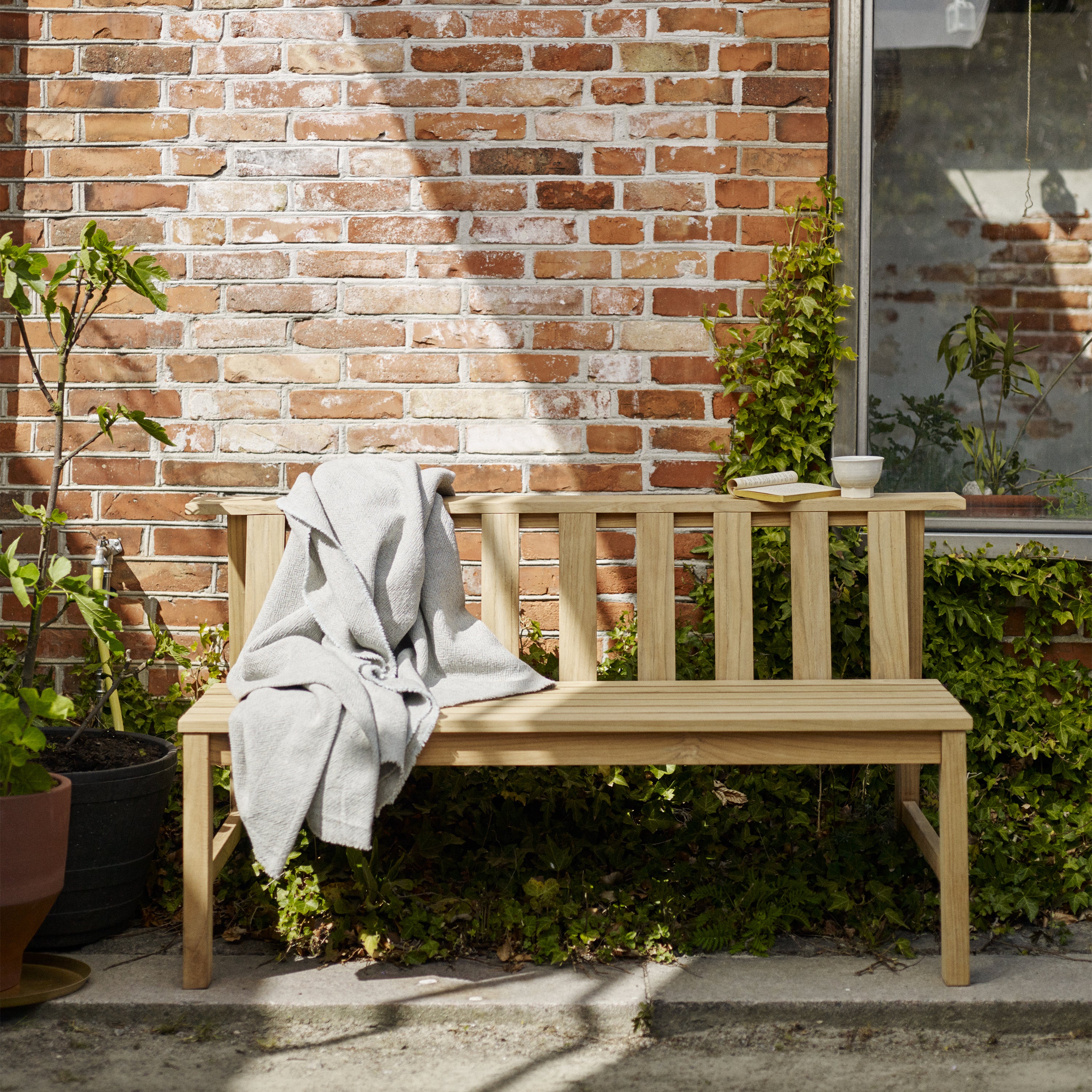 Fritz Hansen Cadence Bench - Thumbnail 3