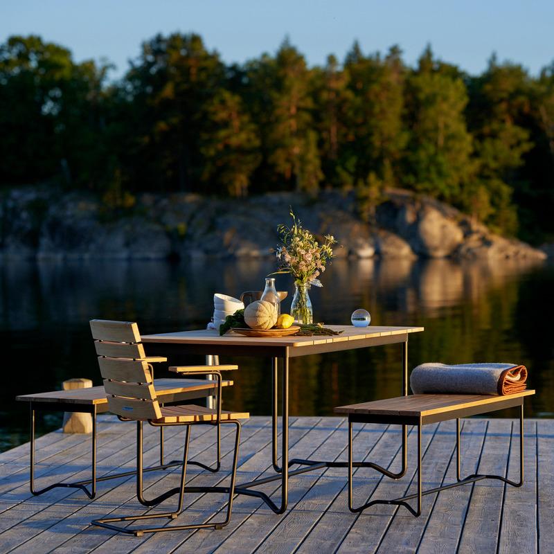 Grinda Outdoor Bench