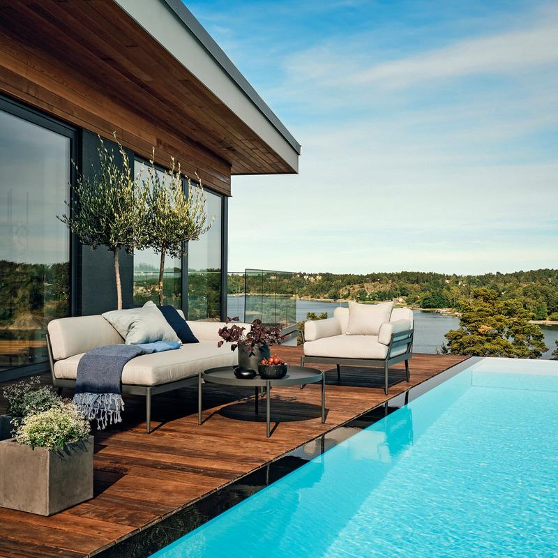 Salto Outdoor Lounge Table
