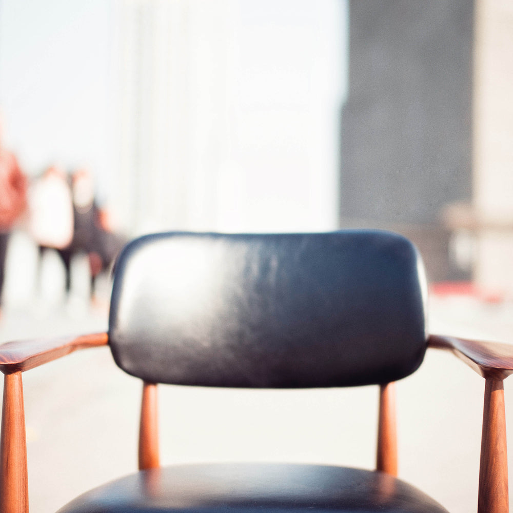 Slow Dining Chair