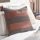 Fiona Pillow