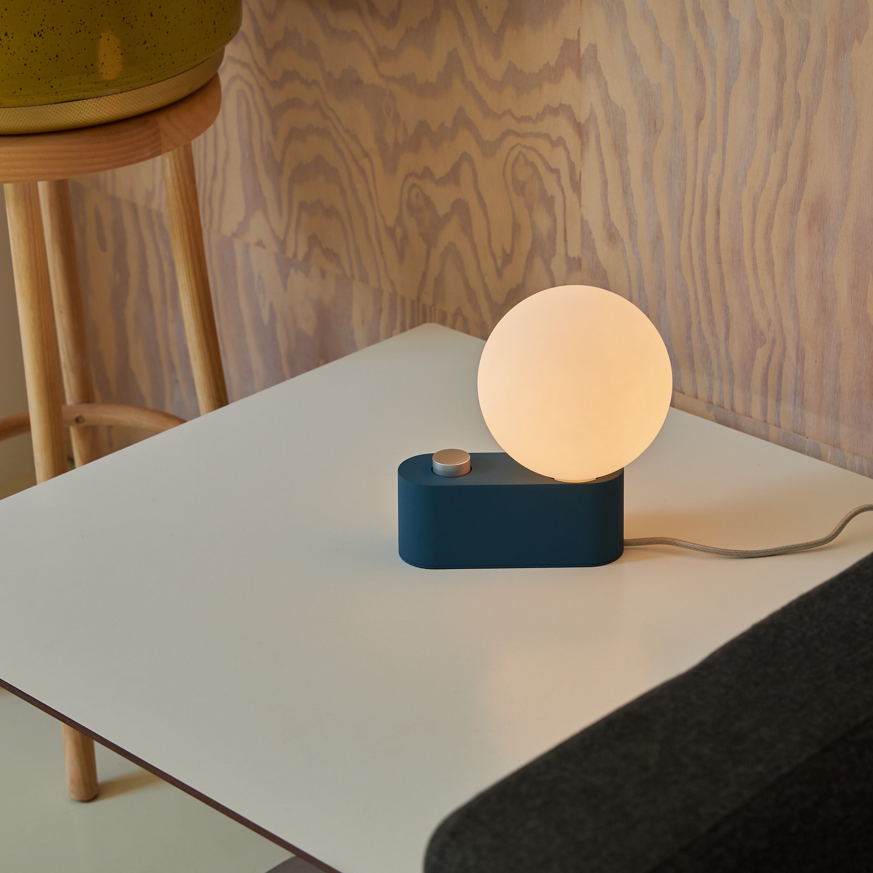 Tala Alumina Table Lamp