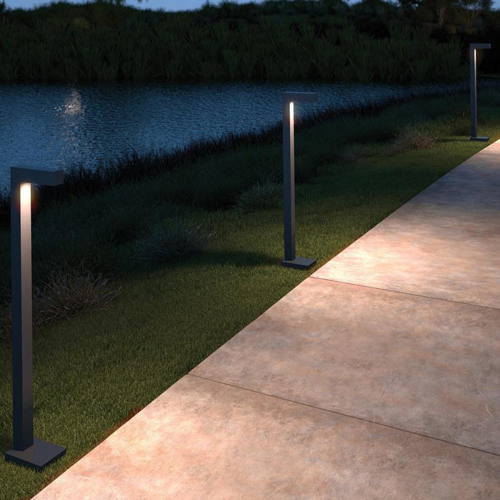 Sean Lavin Strut Outdoor Bollard Light