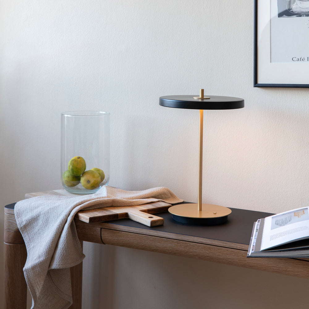 Asteria Move Portable Table Lamp
