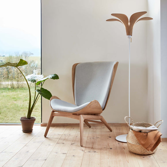 The hotsell reader chair