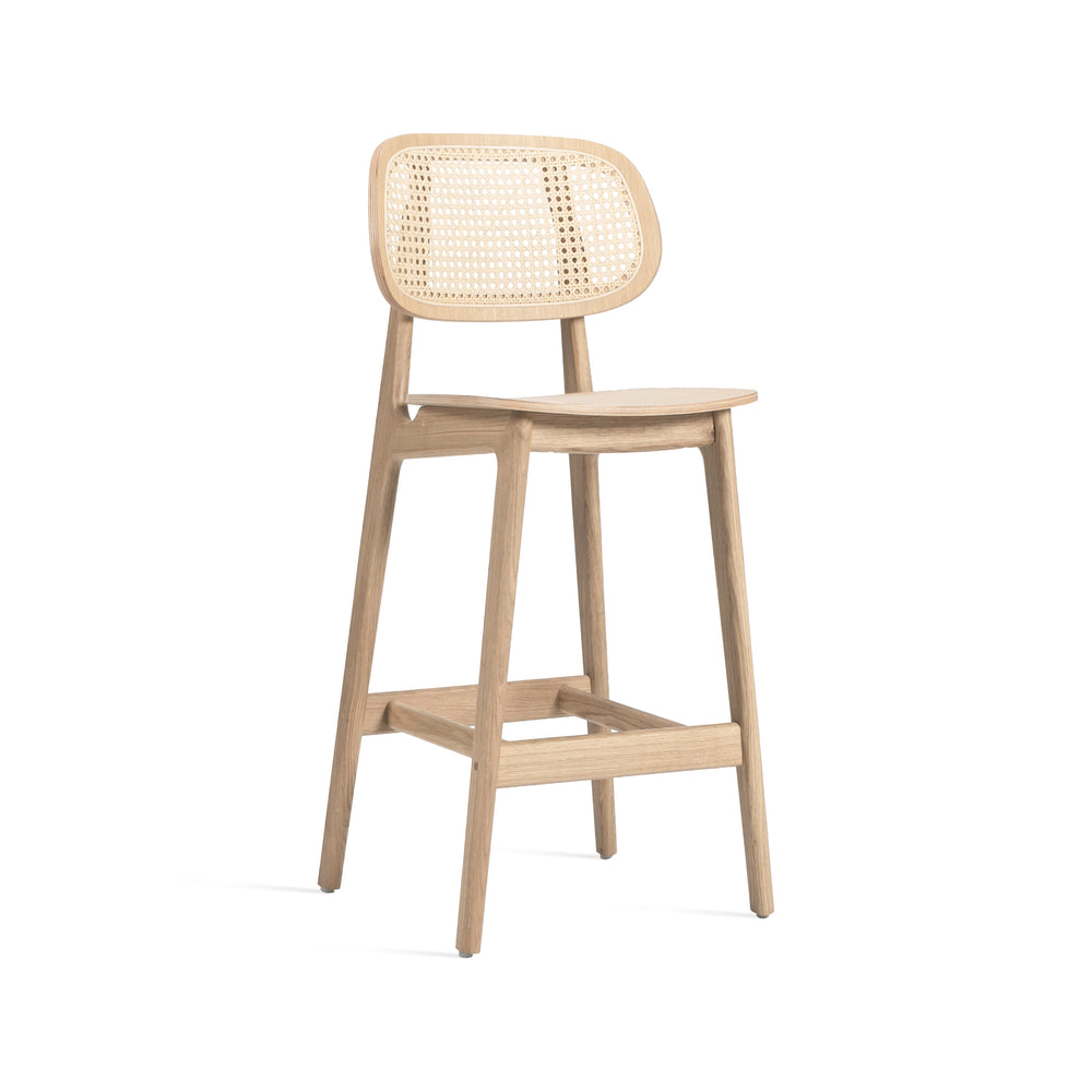 Titus Stool