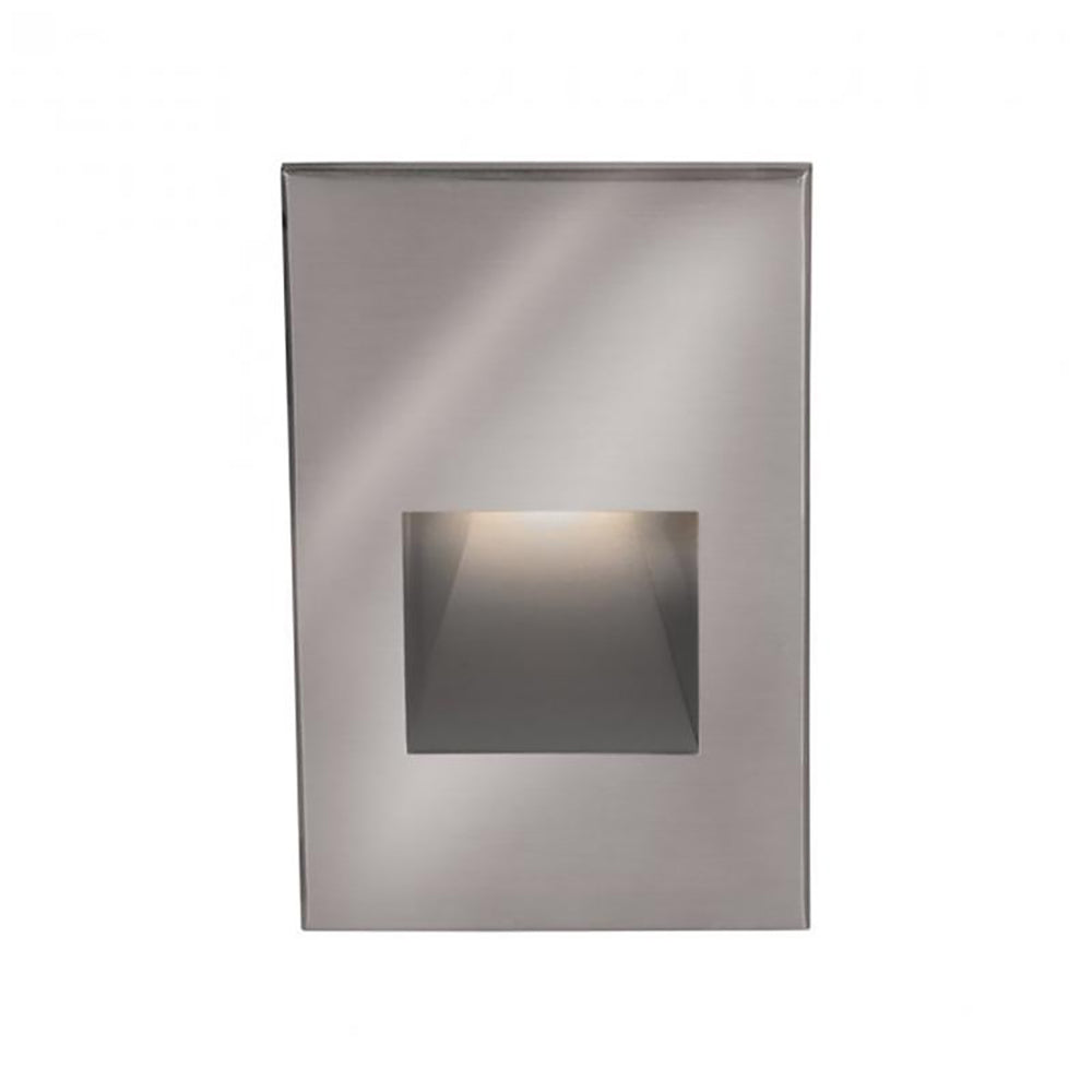 Low Voltage 4021 Outdoor Vertical Step and Wall Light
