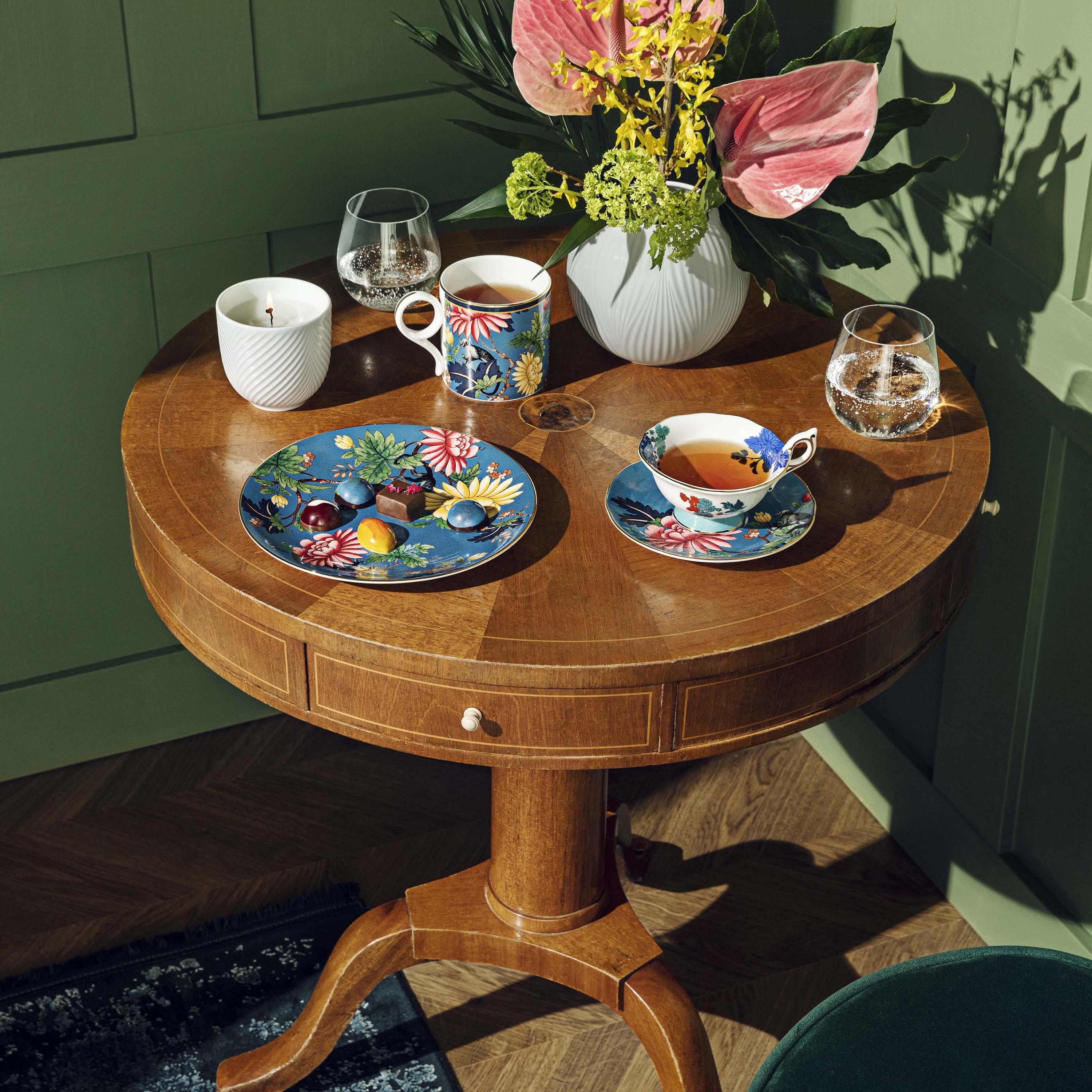 Wedgwood Wonderlust Sapphire Garden Coupe Plate - 2Modern