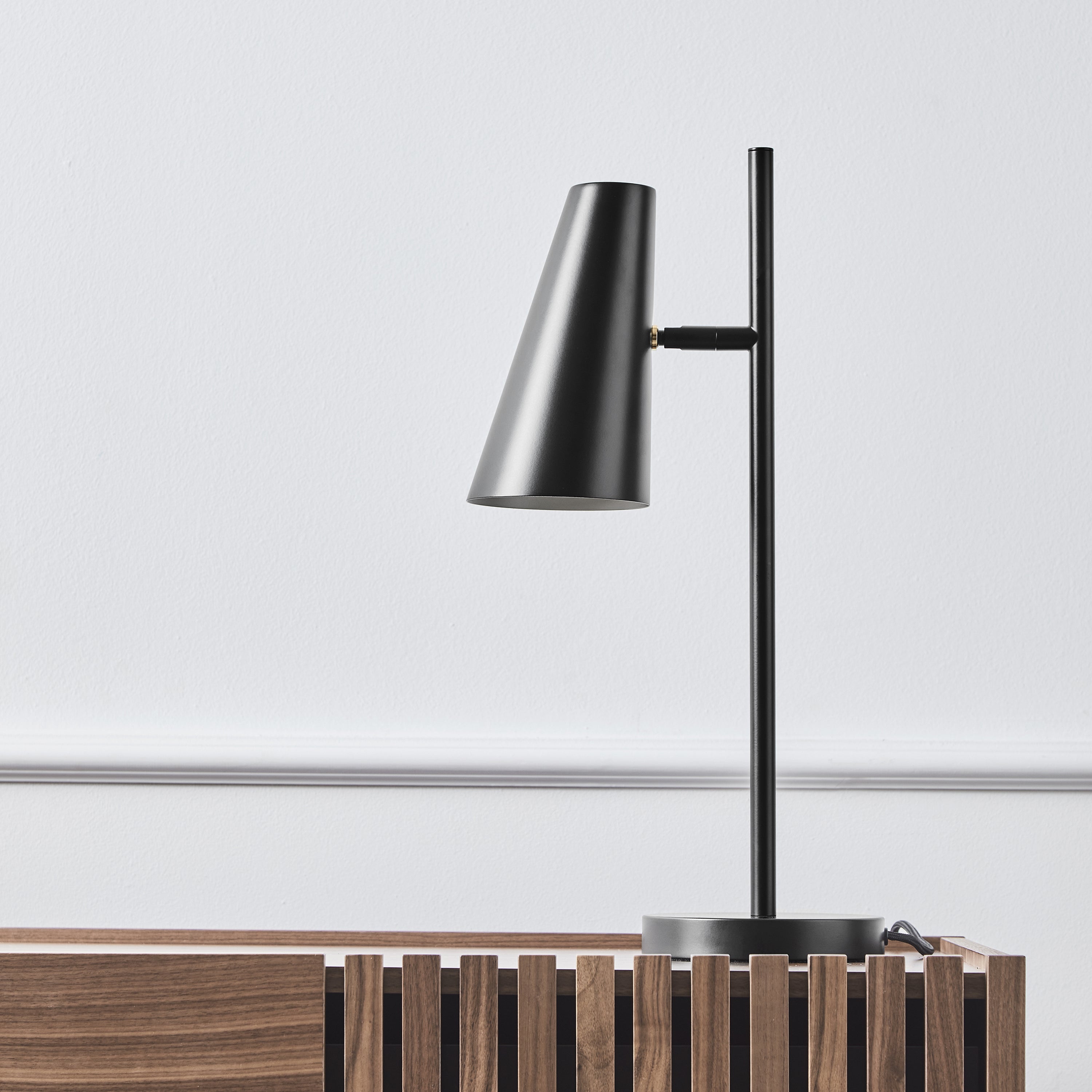 Woud Cono Table Lamp