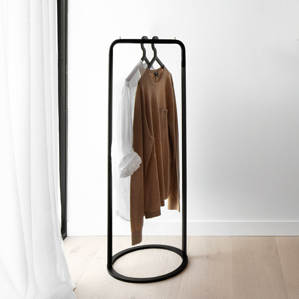 O&O Clothes Rack