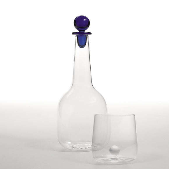 https://www.2modern.com/cdn/shop/products/zafferano-bilia-bottle-set-of-2-view-add03_580x.jpg?v=1661136656