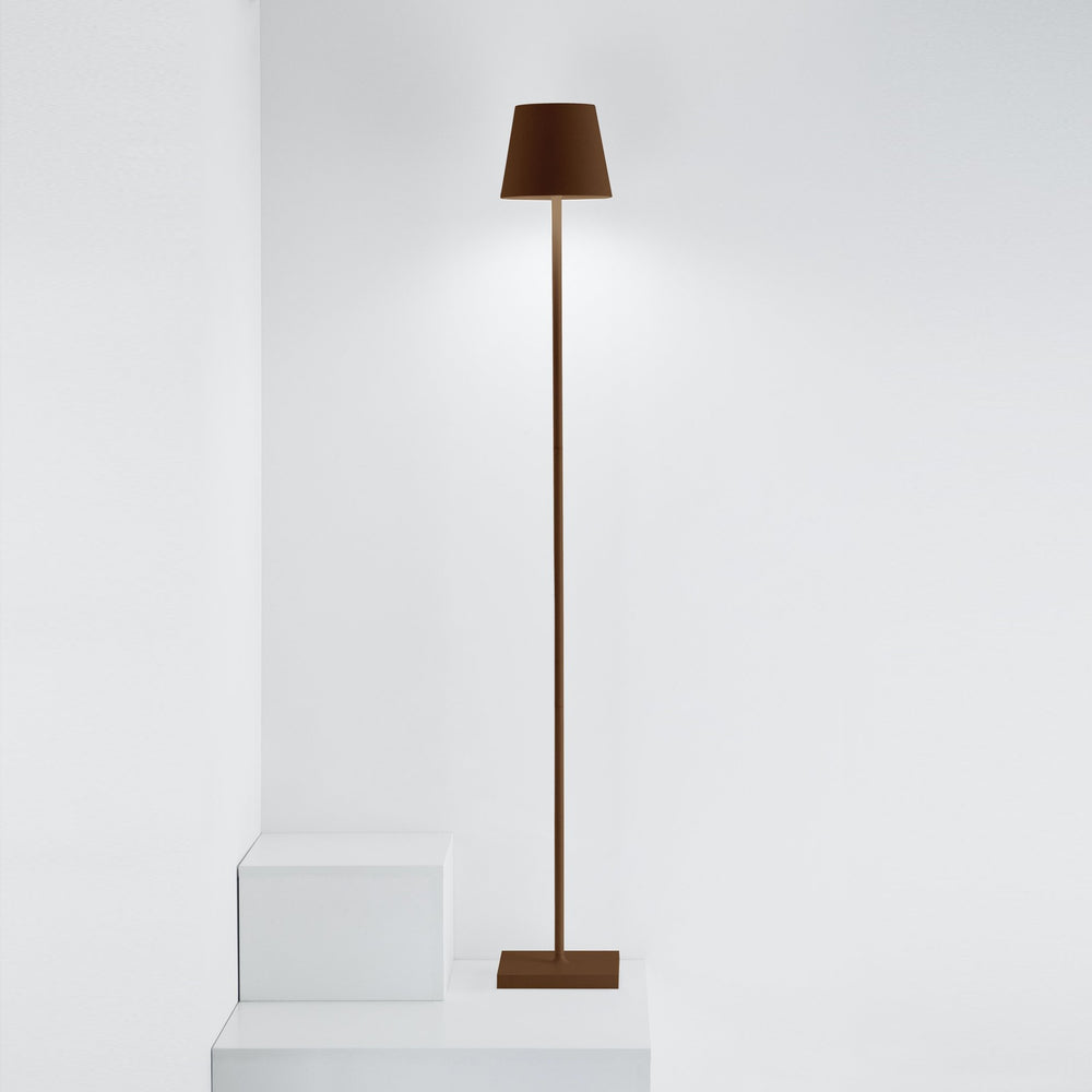 Poldina L Adjustable Floor Lamp
